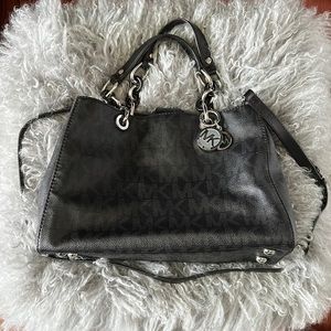 Michael kors handbags